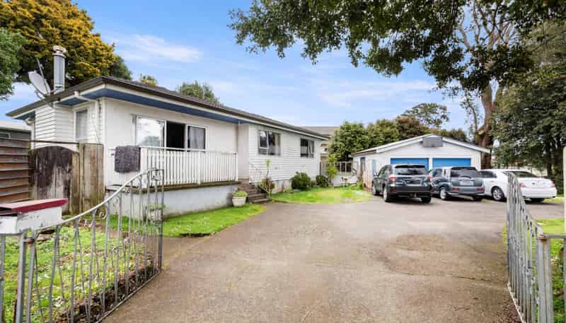 27 Goodwin Drive, Papakura