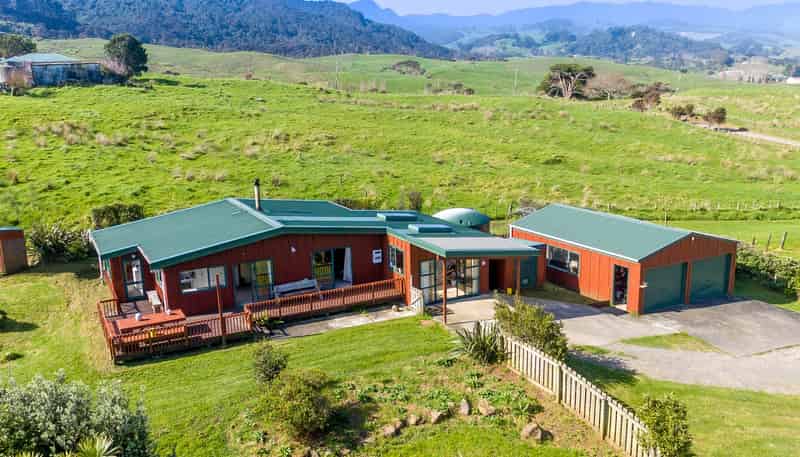 7849 State Highway 12, OMAPERE