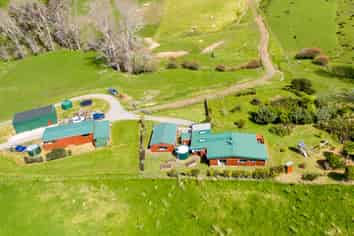 7849 State Highway 12, OMAPERE