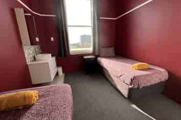 A Large Modernised Backpackers with Benefits