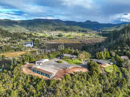 492 Hikuai Settlement Road, Hikuai