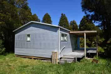 4 Nikau Heights, Little Wanganui