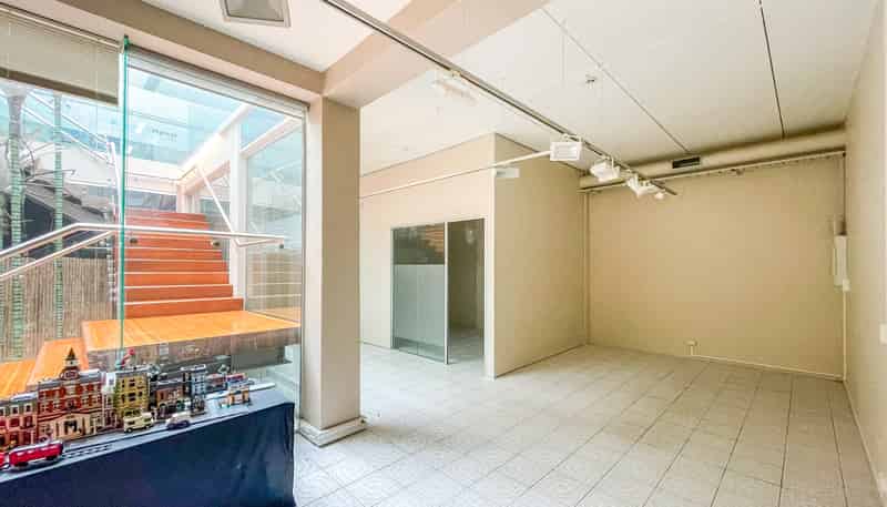 6/10 Victoria Road, Devonport