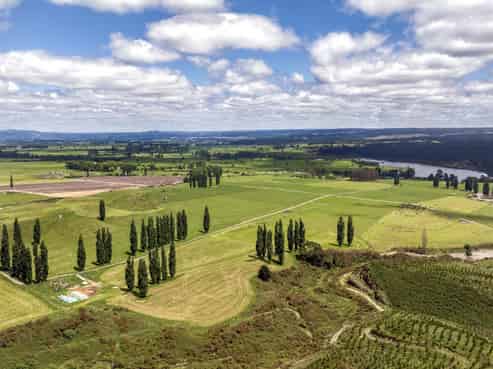 3931 Galatea Road, Galatea