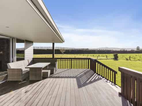 15 Greenfields Lane, Te Teko