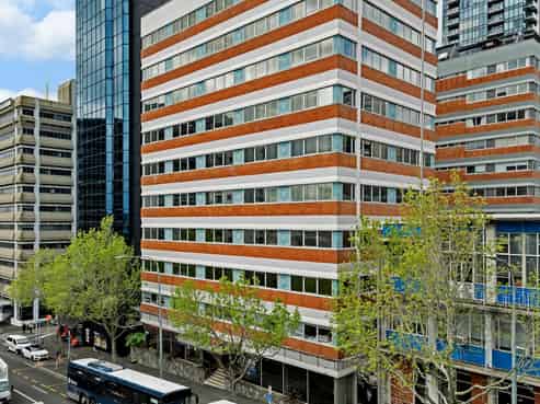 Vendors Relocating - MUST BE SOLD!