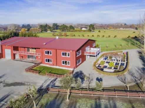 27 Heywards Road, Clarkville