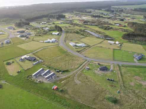 24 Mowhia Grove, Waitarere Beach