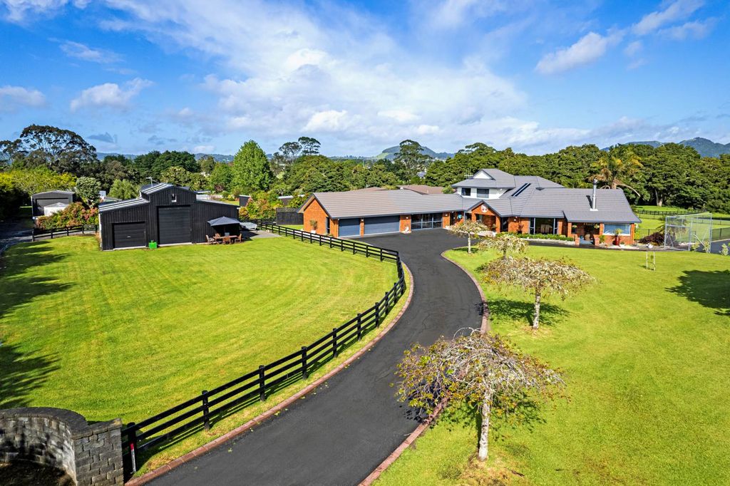 Sold 49 Ngunguru Road, Glenbervie realestate.co.nz