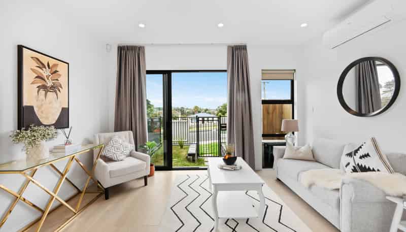 25 Abbotleigh Ave, Te Atatu Peninsula
