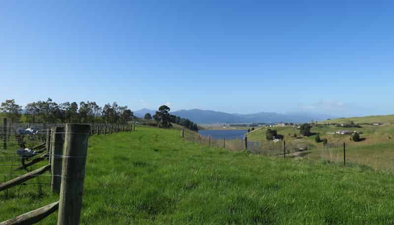 488 Delta Lake Heights, Renwick