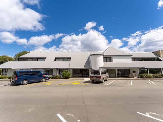 HIGH PROFILE RICHMOND OFFICES - 105m² TO 679m²