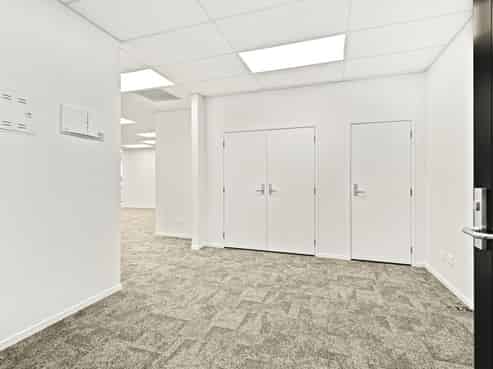 Spacious, newly renovated premises in Warkworth