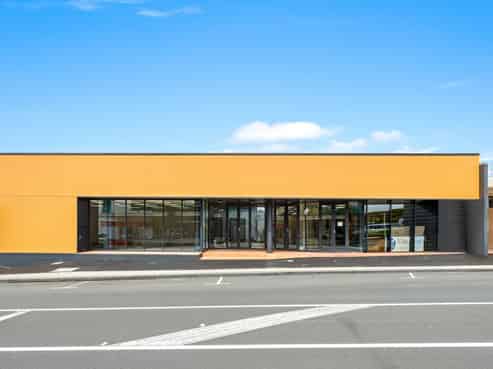 Spacious, newly renovated premises in Warkworth