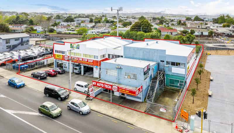 282-284 Great South Road, Manurewa