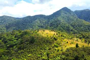  Pinehill Road, Omapere