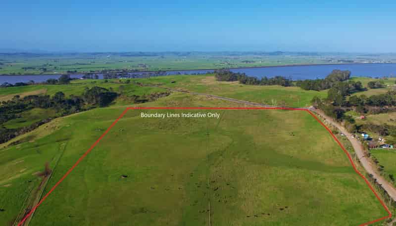  Pouto Road and Sarich Road, Te Kopuru