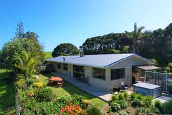 409 Baylys Basin Road, Baylys Beach