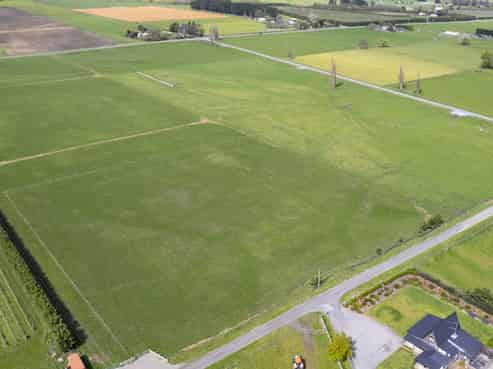 1-6/ Chishams Road, Martinborough
