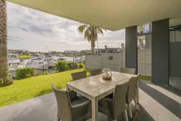 13/73 South Highway - Sovereign Pier, Whitianga