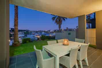 13/73 South Highway - Sovereign Pier, Whitianga