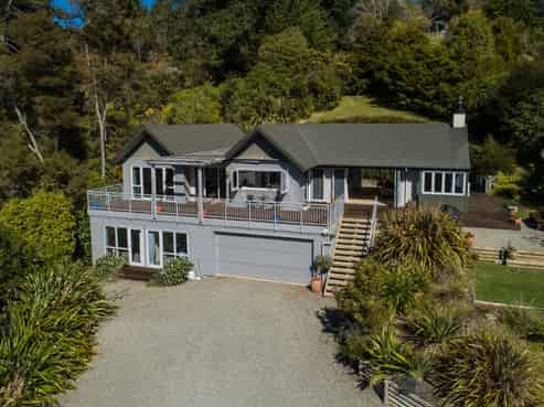 258 Hursthouse Street, Lower Moutere