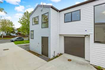 Lot 2/8 Starling Place, Ranui