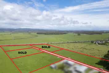 2-6/52 Greyhound Road, HOKITIKA