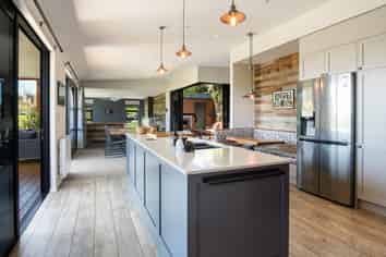 19C Westdale Road, Redwood Valley
