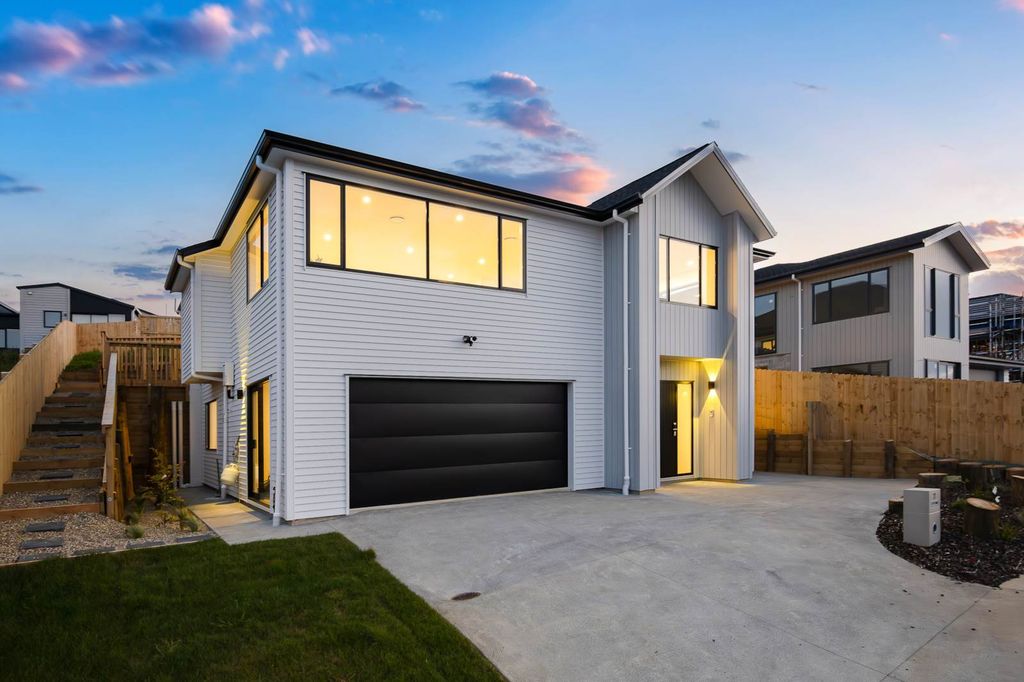 Sold 71 Anne Burton Drive, Warkworth realestate.co.nz