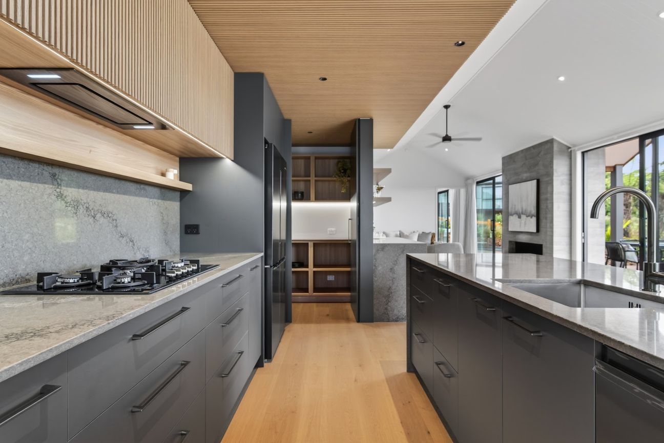Brand new luxury living awaits - Vista 4