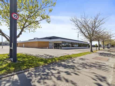 Outstanding commercial opportunity
