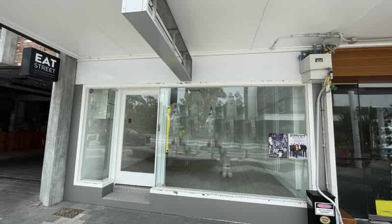 42 Hurstmere Road, Takapuna