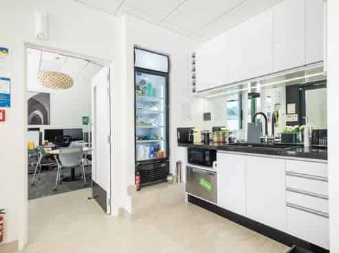 Digital Nomad co-working spaces for lease