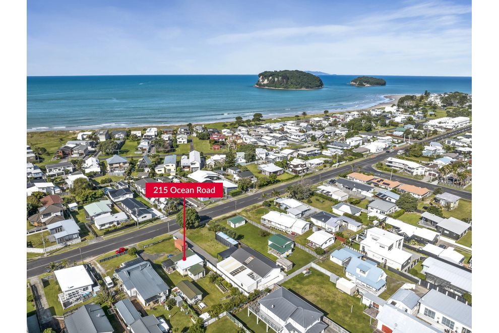 215 Ocean Road, Whangamata, ThamesCoromandel For Sale realestate.co.nz