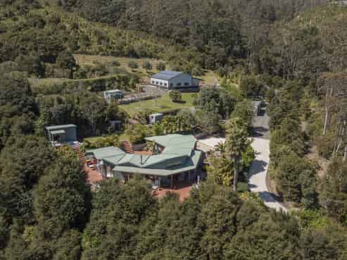1094 Te Rerenga Kuaotunu Road, Kuaotunu