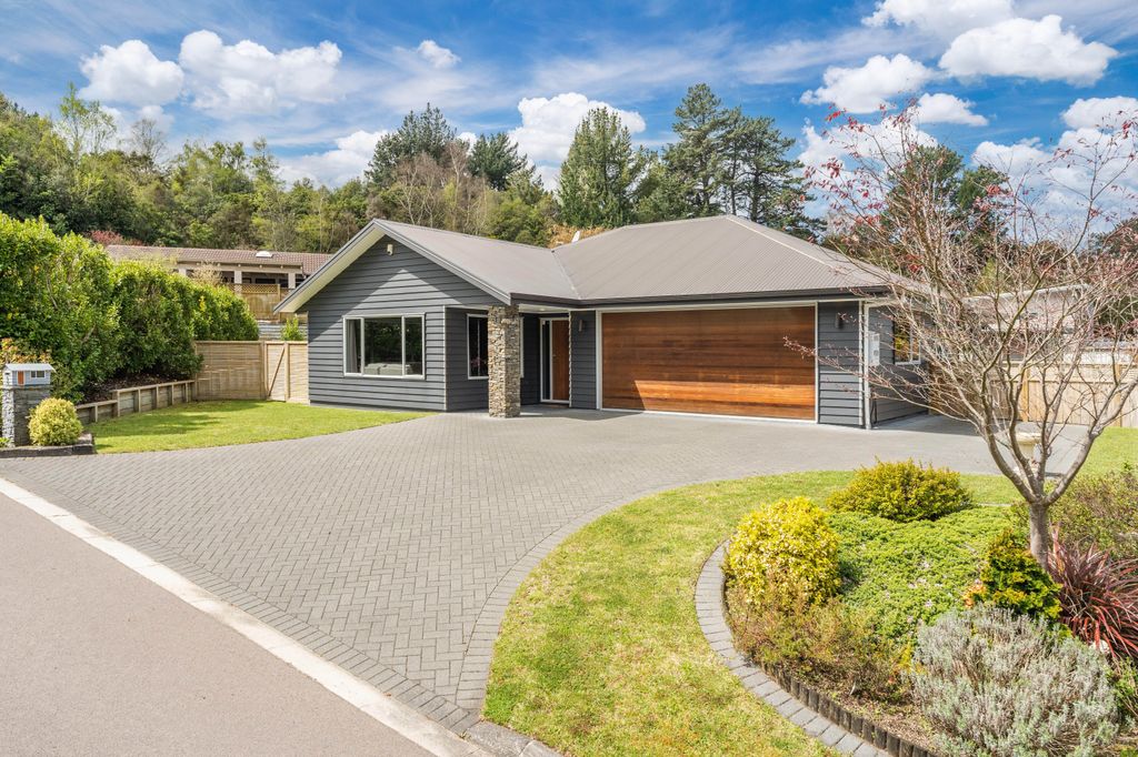 Sold 3 Hathaway Lane, Rangatira Park realestate.co.nz