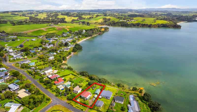505 Matakawau Road, Awhitu
