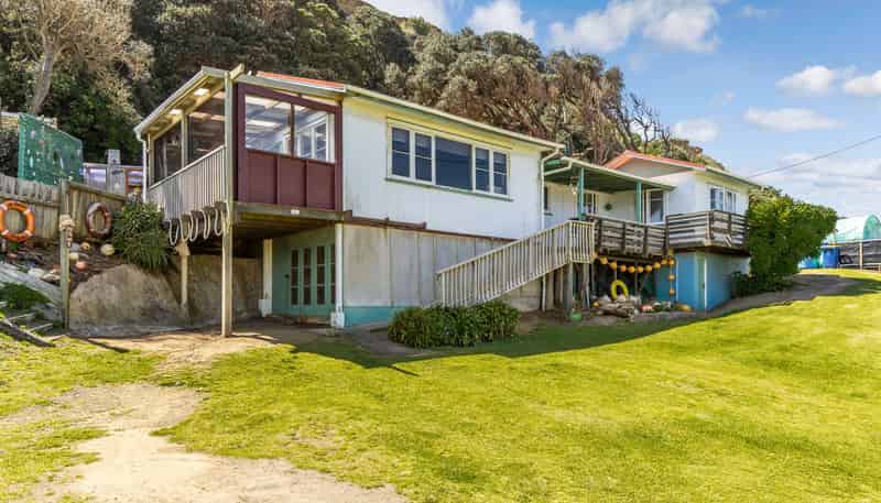 37 Marine Drive, Te Kopuru