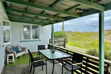 37 Marine Drive, Te Kopuru