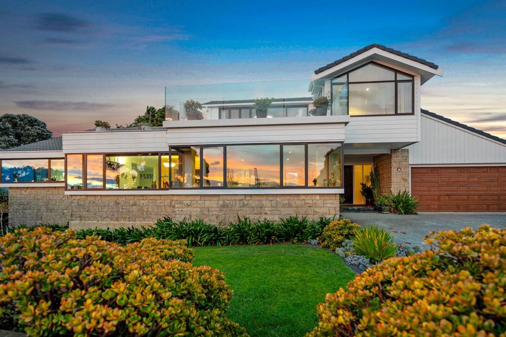 Sold 25 Queens Parade, Devonport realestate.co.nz