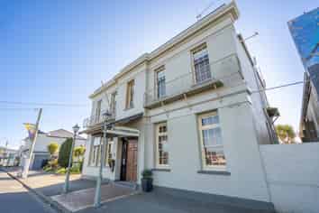 100% NBS Hideaway in Riverton! OPEN HOME Sun 12pm