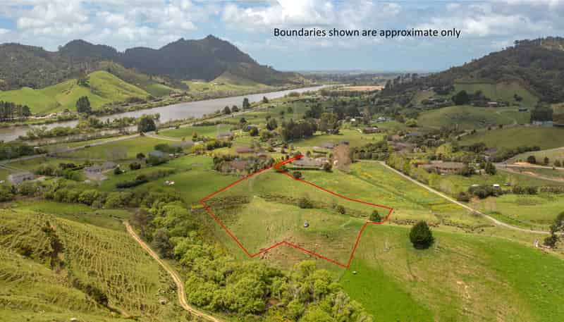 26 Parker Road, Huntly