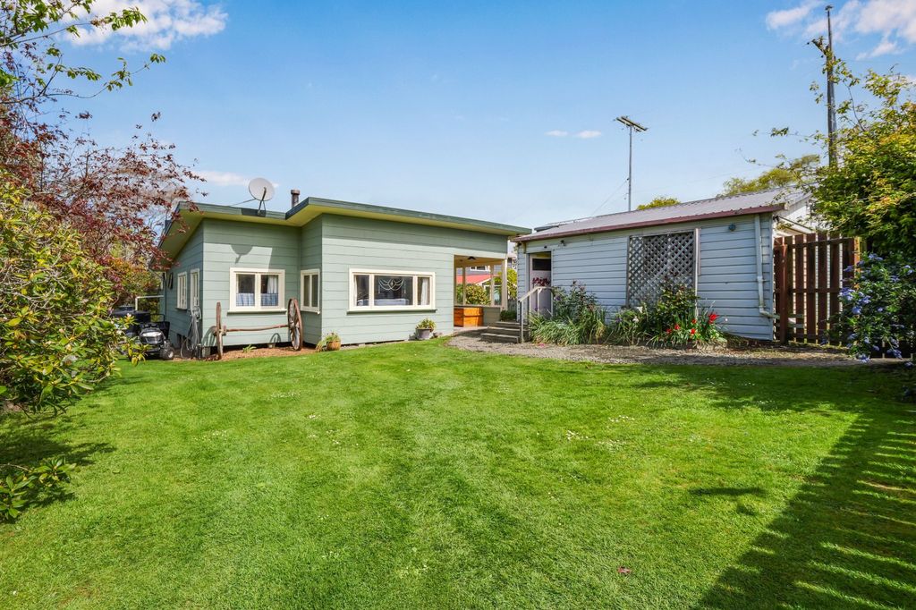 Sold 6 The Terrace, Warrington realestate.co.nz
