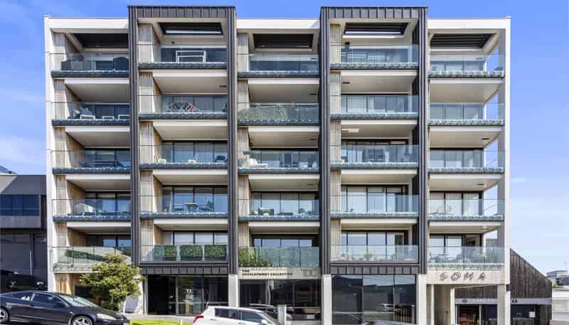  12 Mackelvie Street, Grey Lynn