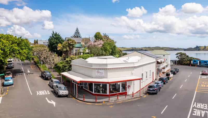 1 Parnell Street, Rawene