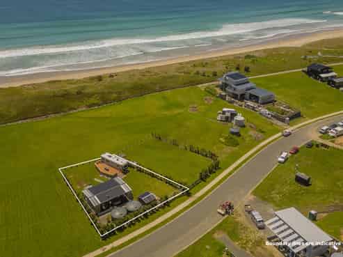 54 Skippers Road, Opito Bay
