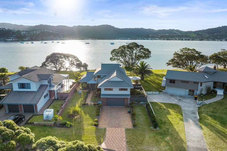 9A Brodie Lane Pauanui Thames Coromandel For Sale realestate