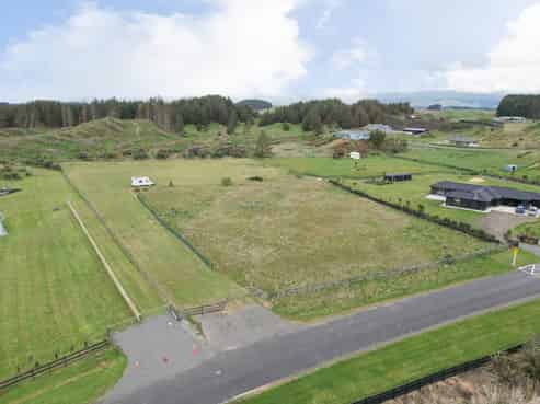 10 Kanuka Drive, Waitarere Beach