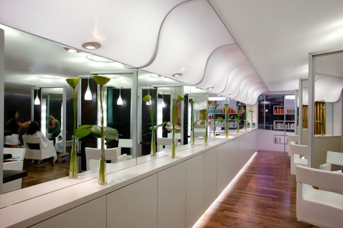 Expansive Newmarket corner retail - Ansicht 5